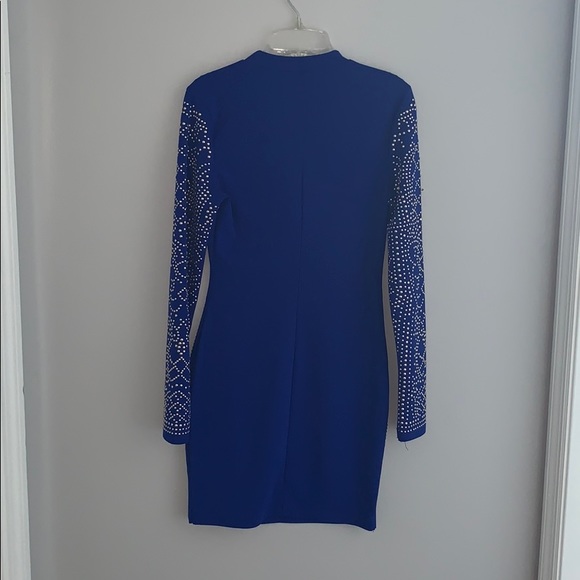 Fashion Nova blue long sleeve dress - Picture 4 of 8